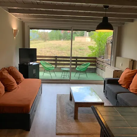 Chambeyron Apartment *